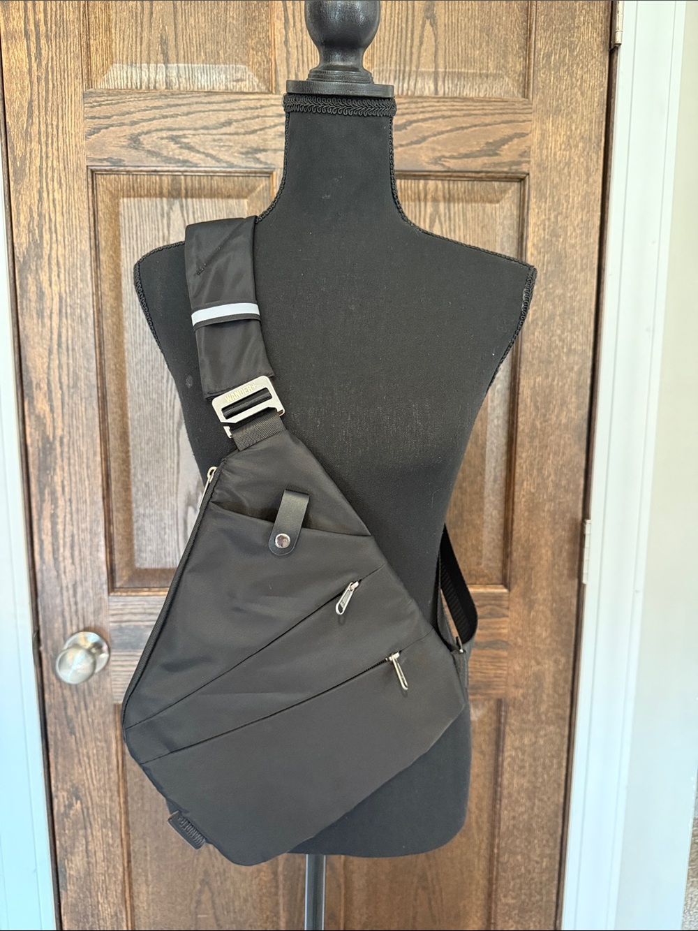 Wander+ Black Women's Unisex Crossbody Sling Bag - Everyday Hands-Free Carry NWT